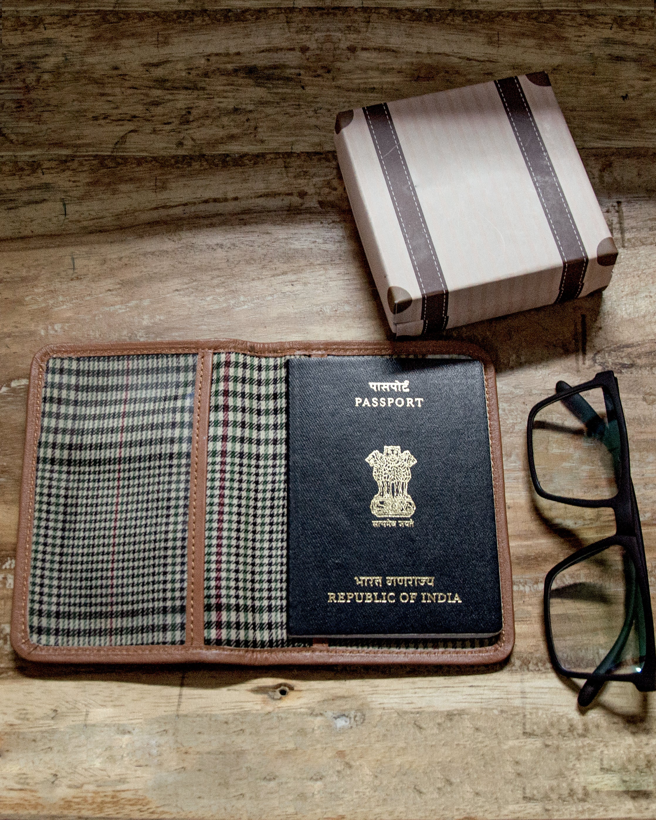 Herringbone Passport Cover