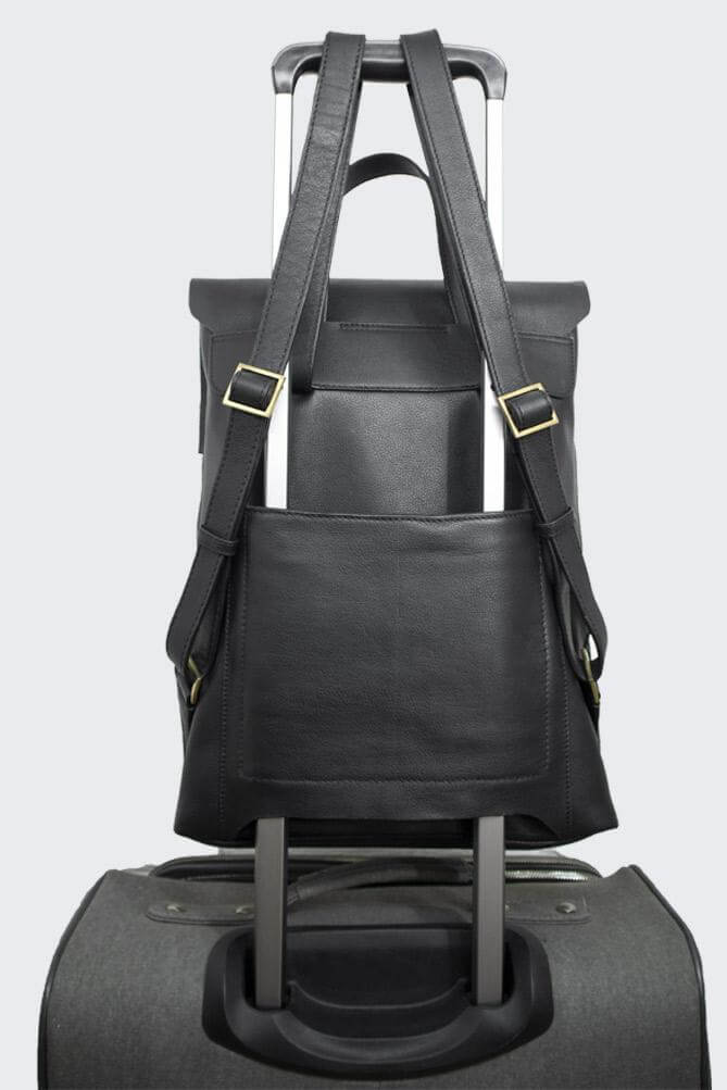 Buy 3 in 1 cross body black leather bag | Messenger Bag Buy 3 in 1 cross body black leather bag | Messenger Bag